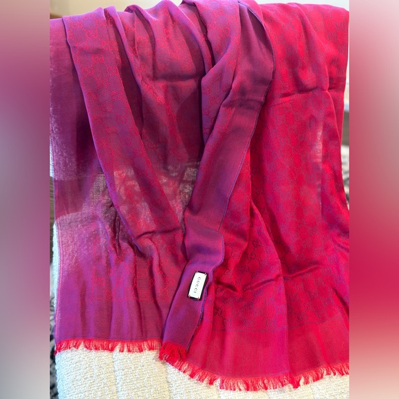 Gucci Summer Scarf Pink/Purple - Picture 1 of 7